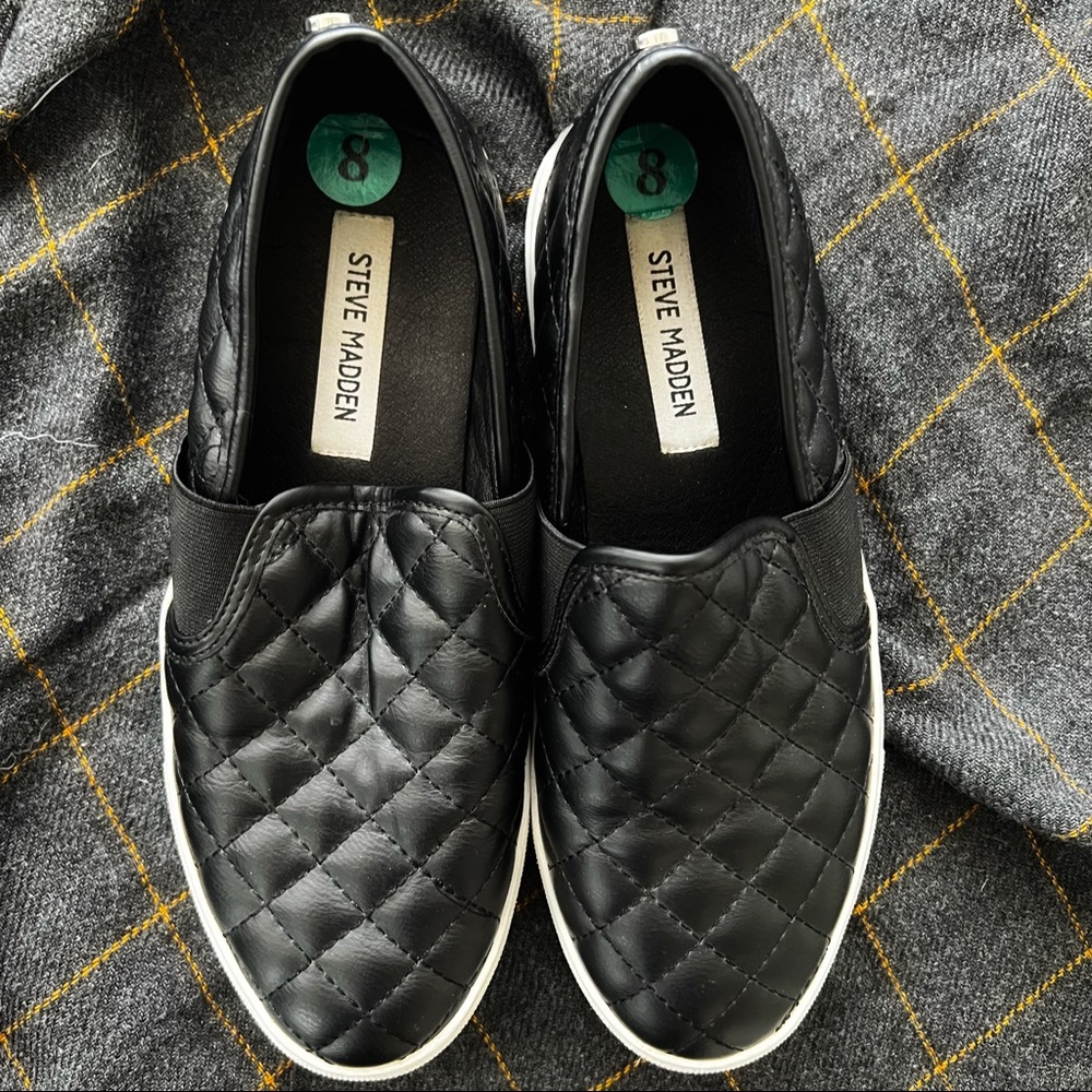 Steve Madden Black Slip On Loafers - Women | Color: Black | Size: 8